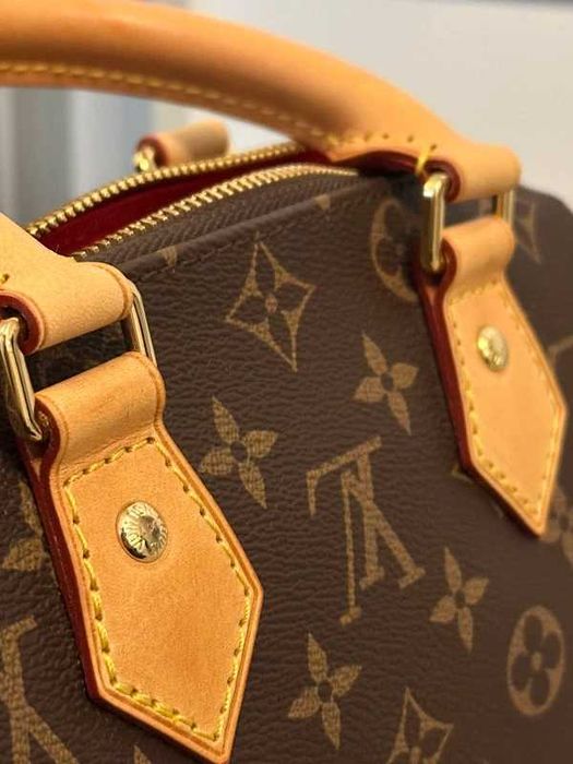 Louis Vuitton speedy 20