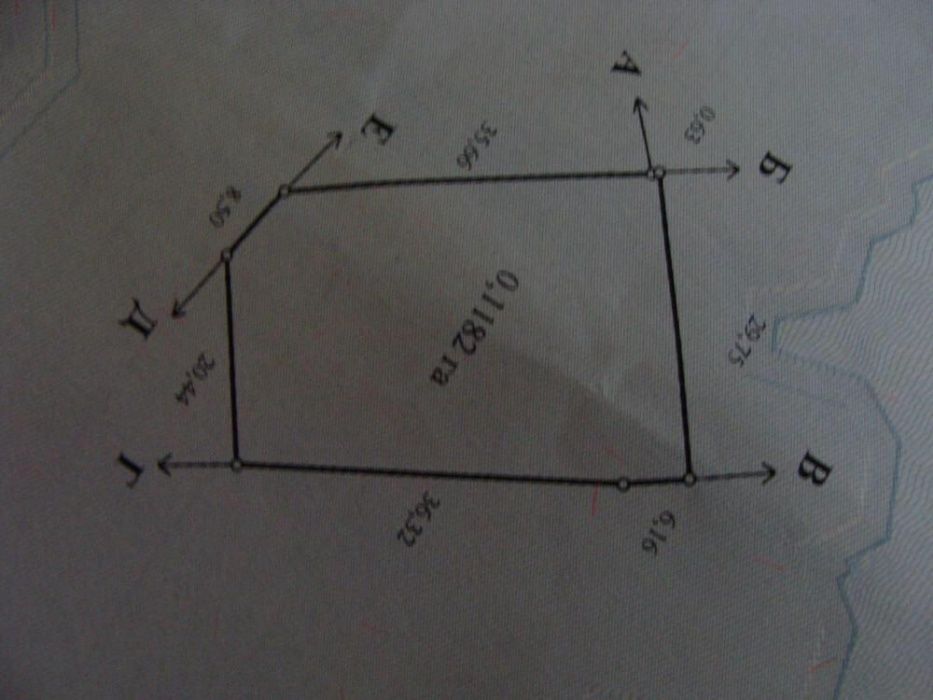 Продам участок 12 соток в живописном районе Киевской области.