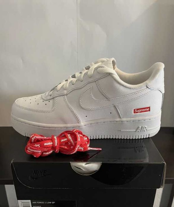 Nike Air Force 1 Low Supreme White R.38.5