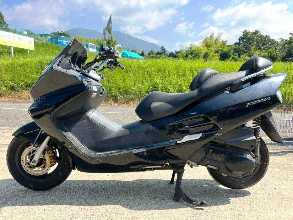 Макси-скутер Honda Forza MF06  2003рік Пробіг 18 702 км