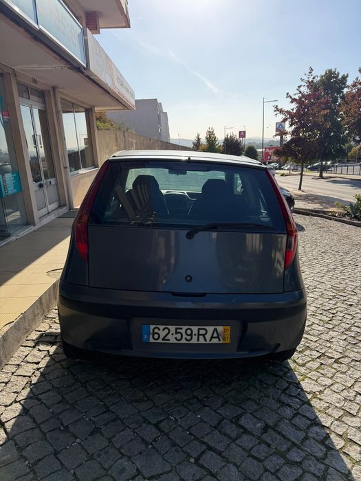 Fiat Punto 1.2 Gasolina — photo 2