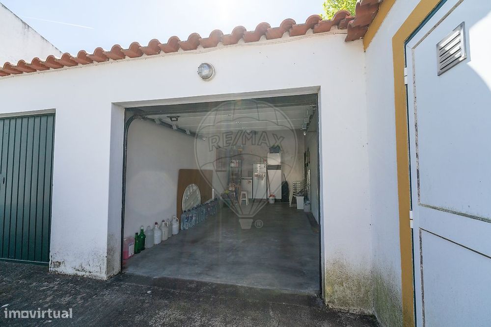 Moradia T4 para venda