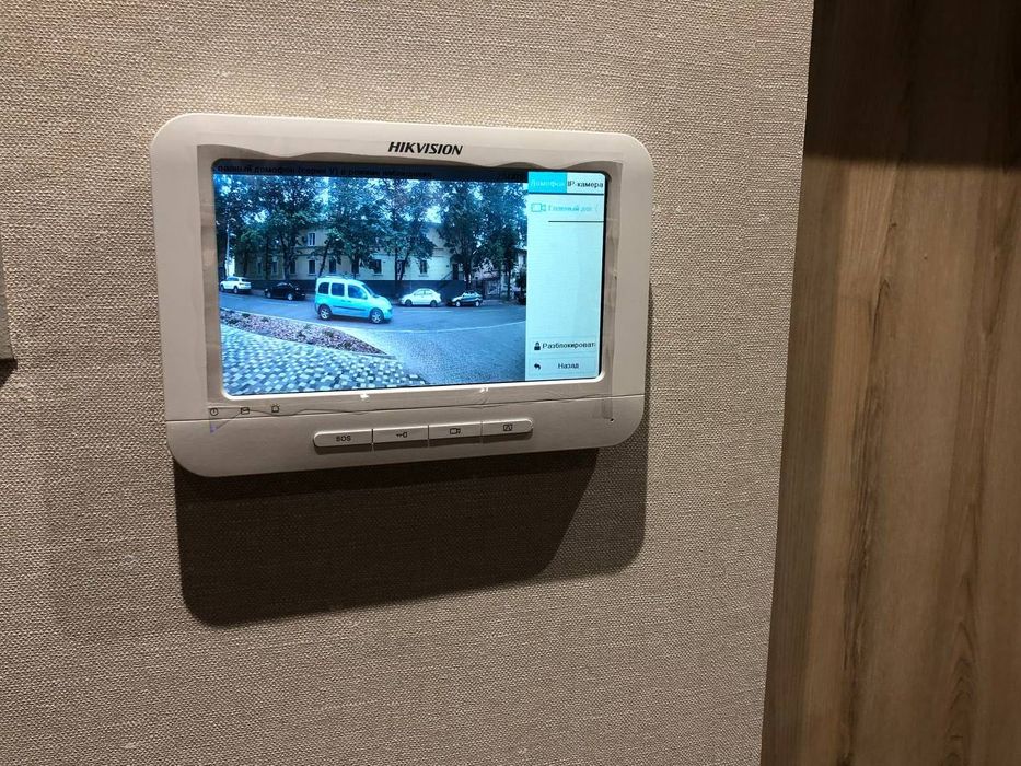 Здається 2-кімнатна квартира в ЖК White Tower (5/9, ліфт, генератор)