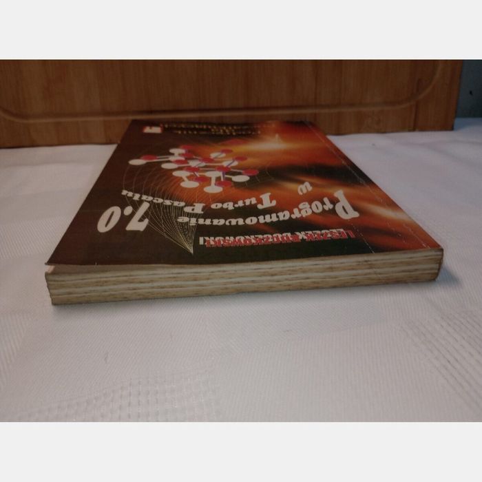 Programowanie w Turbo Pascalu 7.0. W. Buczkowski