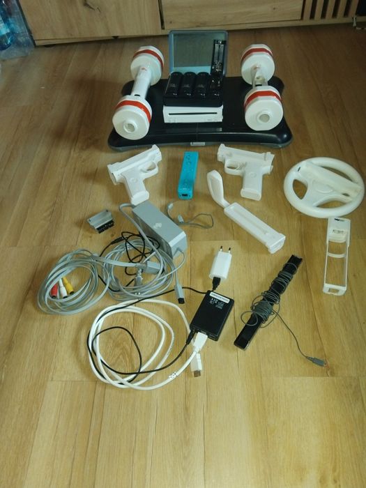 Nintendo Wii +Mnóstwo Akcesoriów