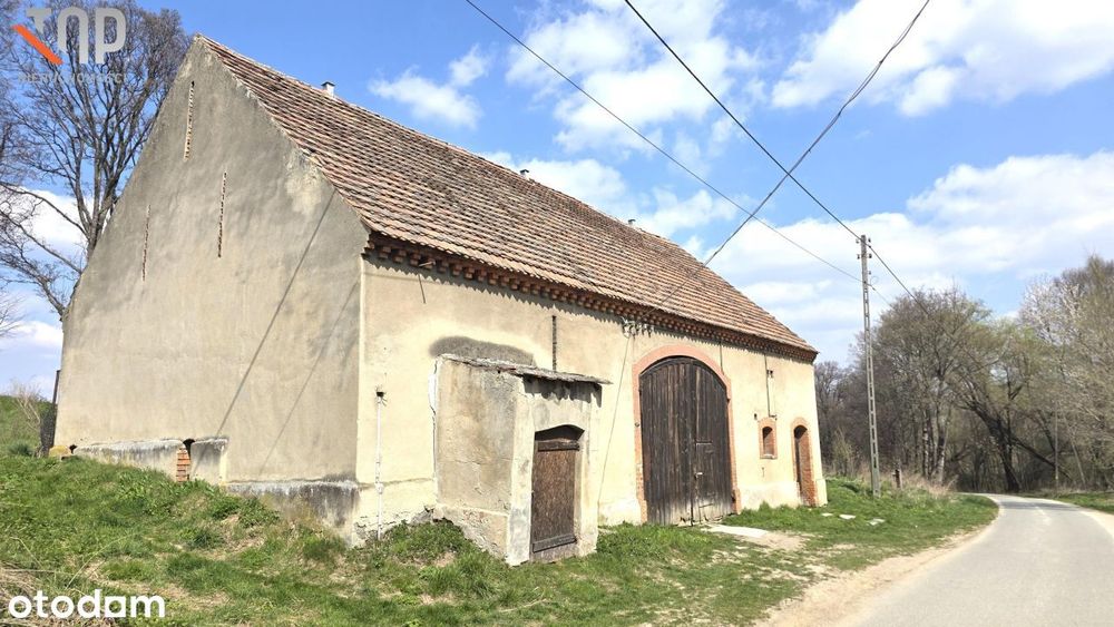 Działka budowlana 1662 budynkiem-Gumina-Niemcza-Ra