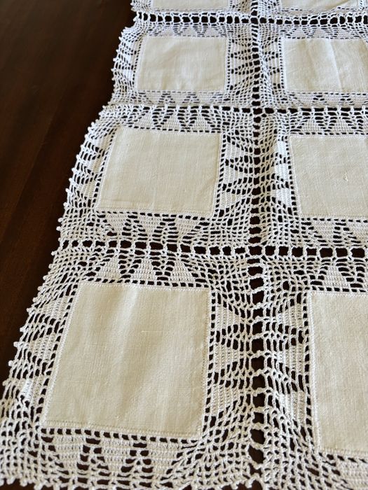 Pano em renda e linho