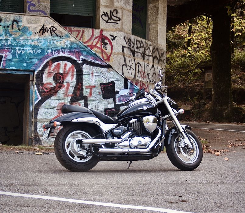 Vendo mota suzuki intruder m800