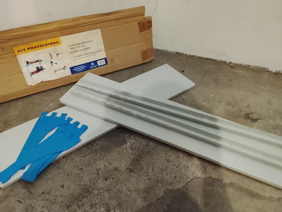 Kit prateleiras novo