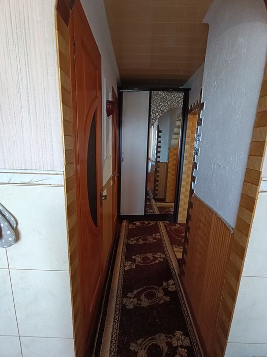Терміново здається 2 км кварт. Хотинська (Версаль), вільна, ключі!