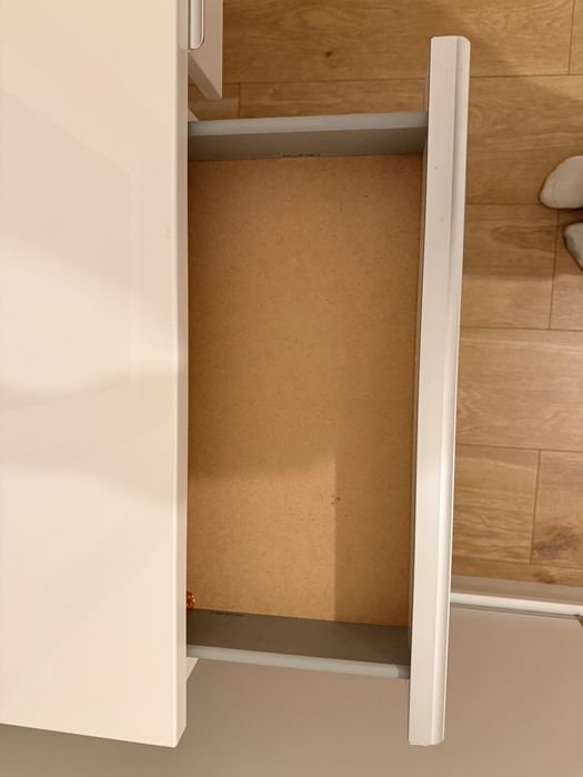 Biurko Ikea Besta Burs