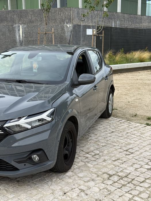 Dacia Sandero 2023 glp