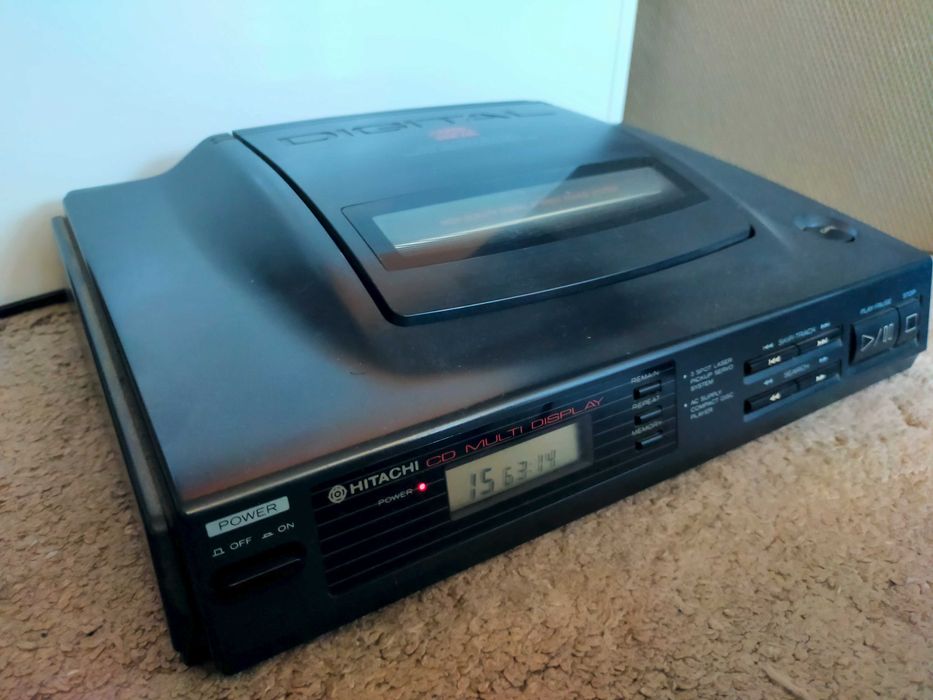 Hitachi DA-W600    Lata 80 CD Player  Rarytas!