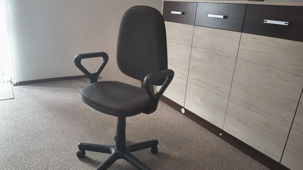 Krzesło obrotowe do biura