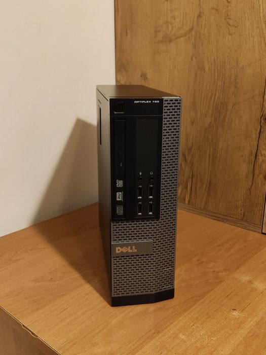 Zestaw: Dell Optiplex 790 16gb/500gb+250gb/i3 3.3ghz + Monitor Dell 2