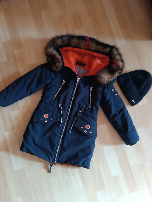 Пуховик, пальто і шапка на дівчинку 5-7 років