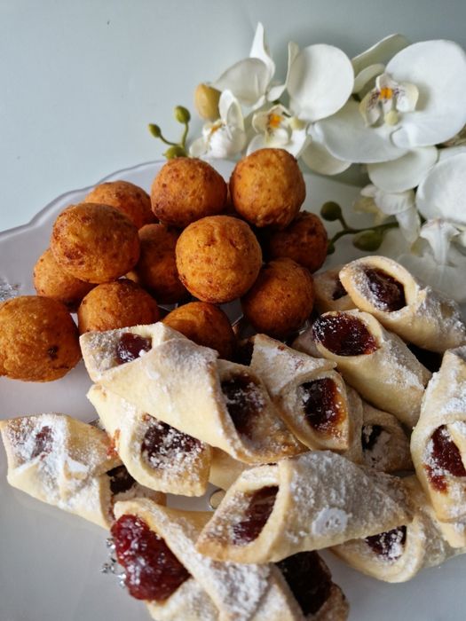 Paczka Ciastkek i pączków