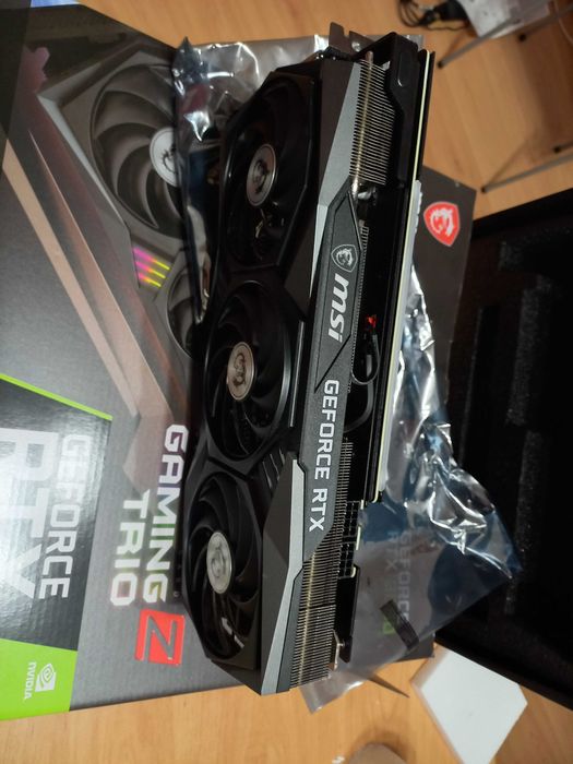 Gráfica NVidia RTX 3060 12gb MSI Gaming trio