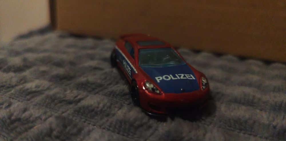 Hot Wheels Porsche Panamera S