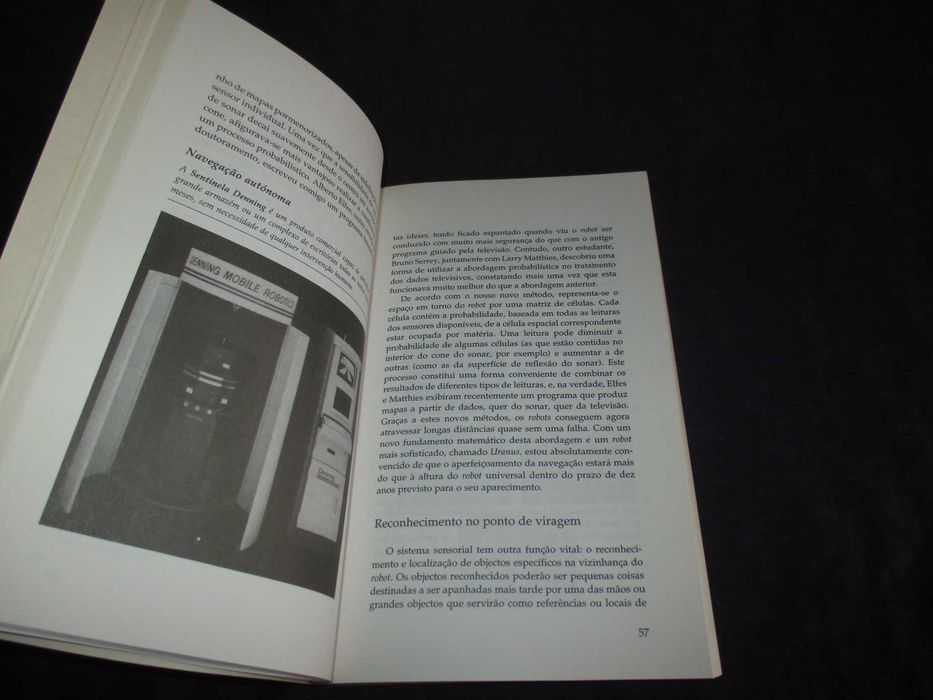 Livro Homens e Robots O futuro da inteligência humana e robótica
