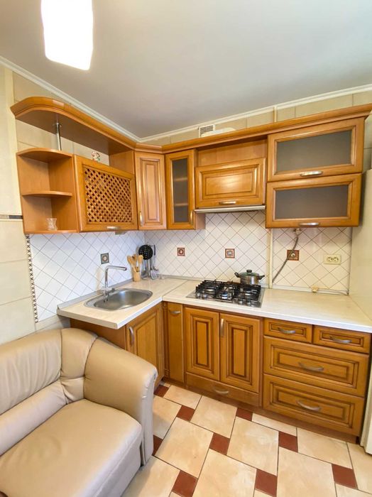 Оренда 2 кім. квартири вул. Володимира Великого