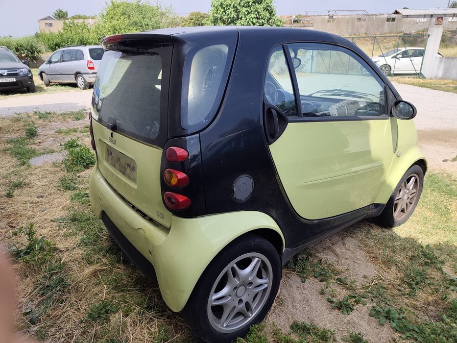Smart fortwo dci ano 2003 para peças todo o material disponivel