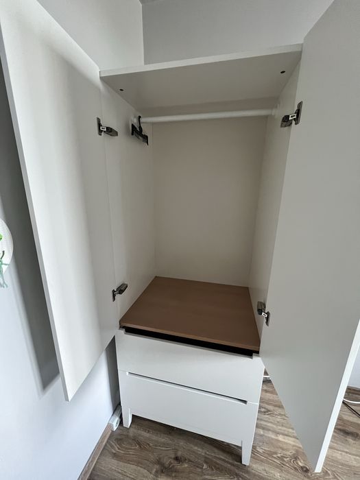 Szafa ikea  biala