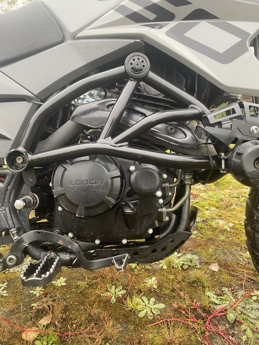 Мотоцкел текен 250