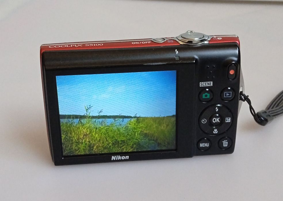 Nikon Coolpix S 5100