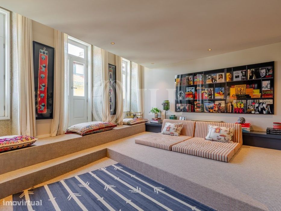 Moradia T4 com jardim, na Foz Velha, Porto