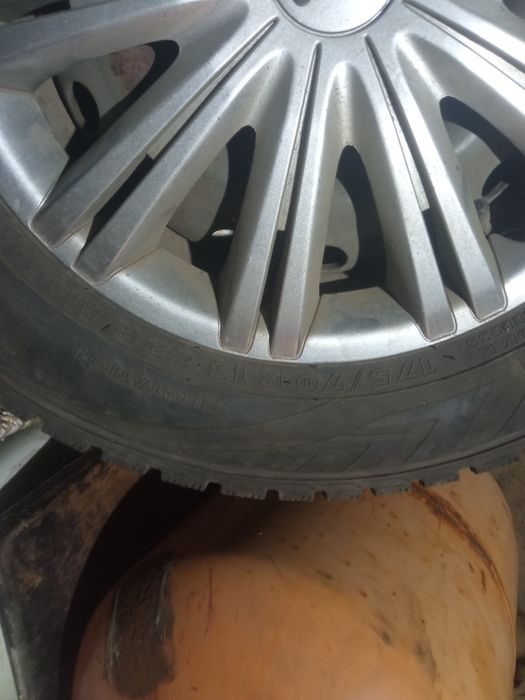 Шины диски и колёса