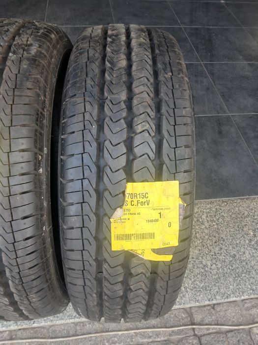 2 pneus novos 225 70 r15C Ceat