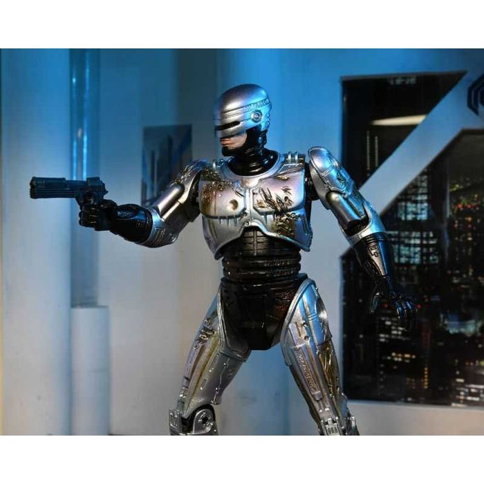 RoboCop Action Figure Ultimate Battle Damaged RoboCop with Chair