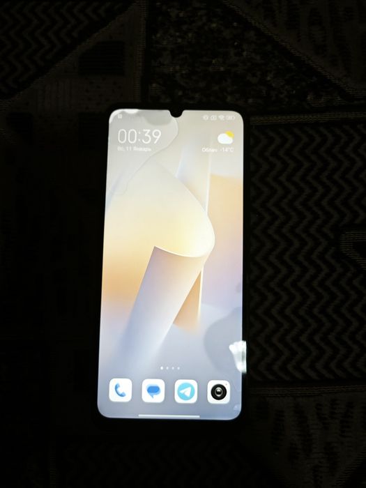 Xiaomi Redmi 13C 8/128gb Есть Дефект Описание