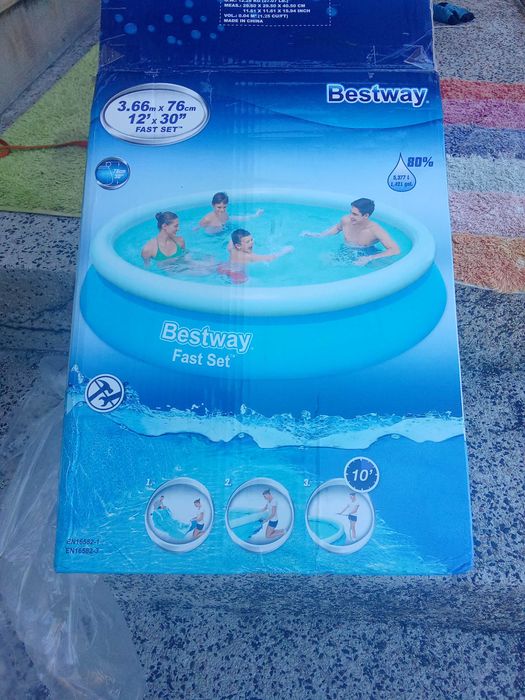 Vendo piscina nova
