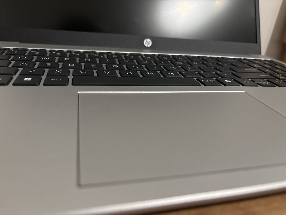 HP 255 AD1T4ET – Ryzen 7 7735U / 16 GB RAM / 512 GB SSD / Windows 11