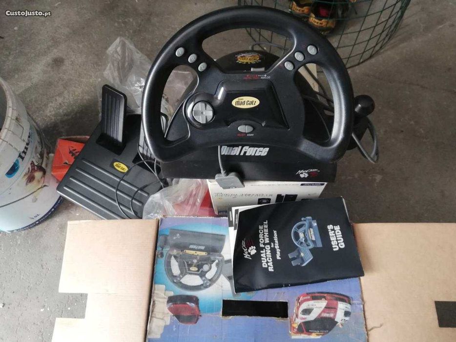 Volante e pedais originais da PlayStation  1