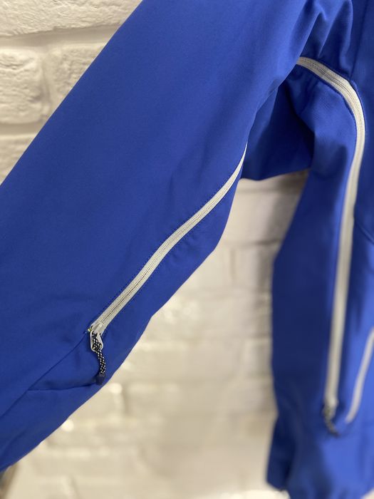 Куртка ветровка Jack Wolfskin. Размер L