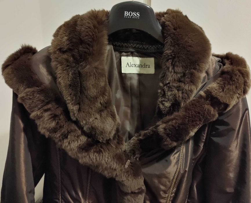 Kurtka damska rozm. 42 z naturalnym futerkiem brązowa Stan idealny