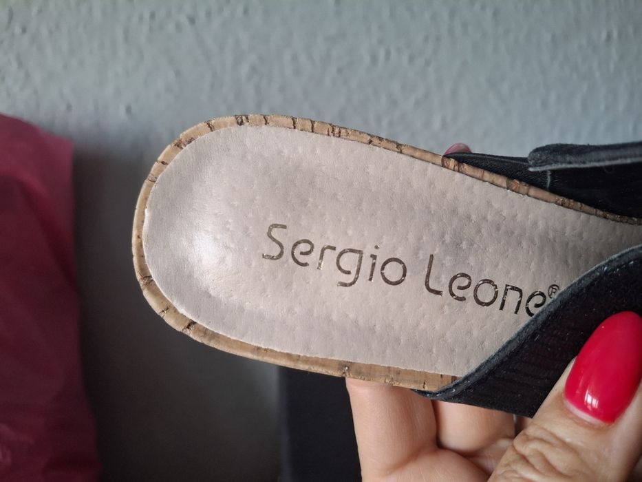 Sergio Leone  klapeczki damskie na korku 37