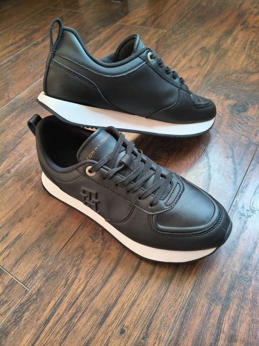 Nowe buty Tommy Hilfiger rozmiar 40