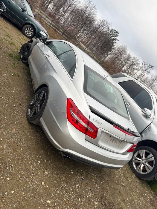 Продам Мерседес е212 по зап