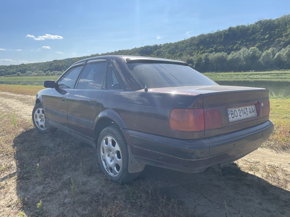 Продам ауді 100