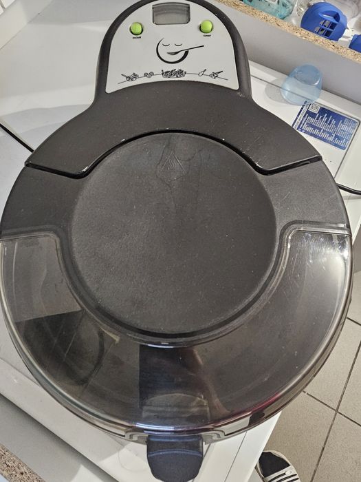Air fryer tefal, ang wtyczka,