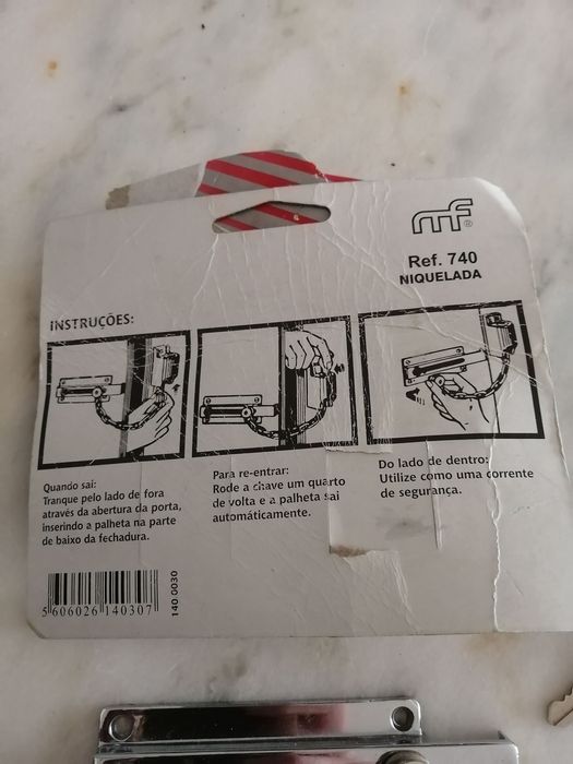 corrente de segurança com chaves novo