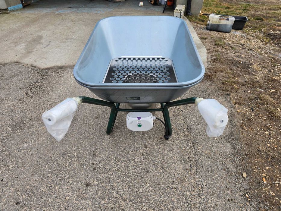 Taczka Bega Parowa Podgrzewana Ziemi Torfu Nowa