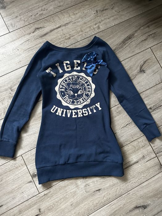 Синя кофта тепла подовжена