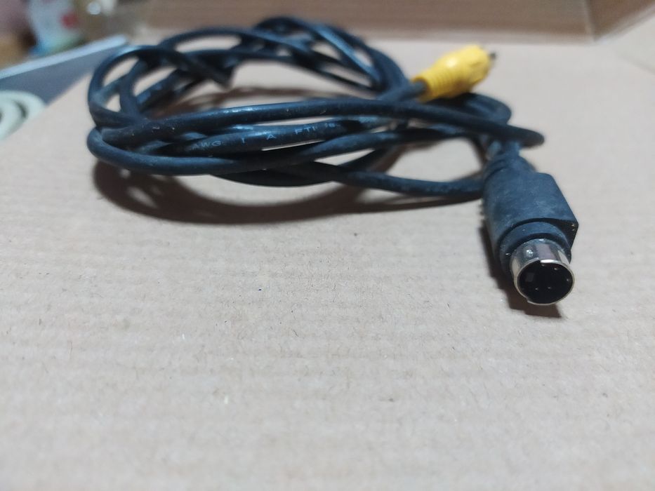 Кабель S-Video (4 pin) RCA 1,5м (з відеорця тюльпани для під'єднання Т