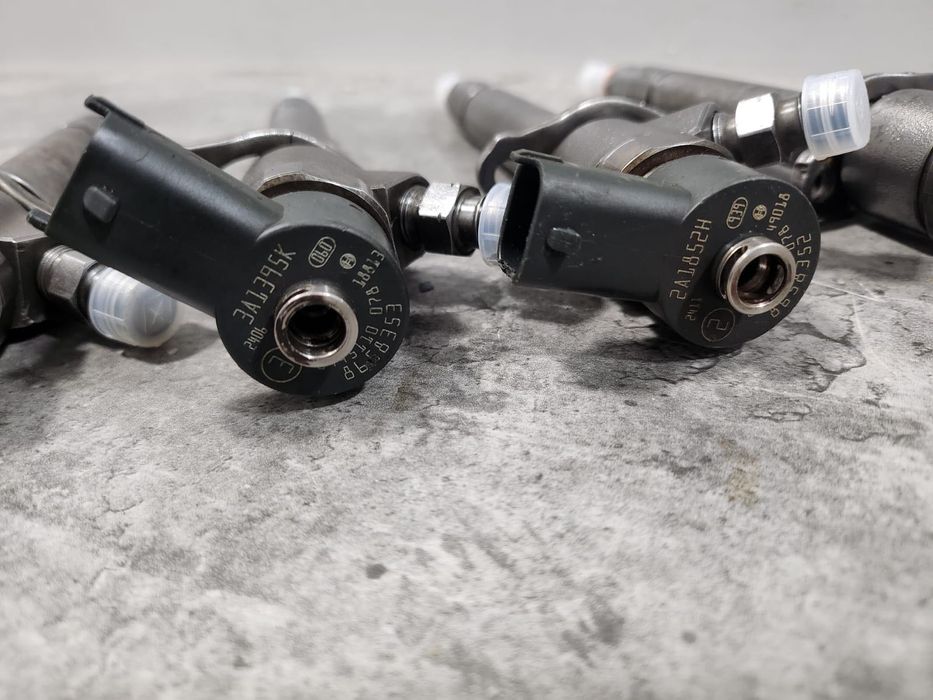 WTRYSKIWACZ 0445.110.078 BOSCH Volvo OE 8658.352 2.4 D5