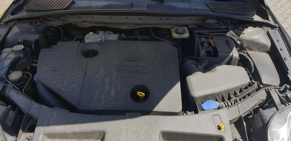 Vendo Ford Mondeo 1.8 duratorq